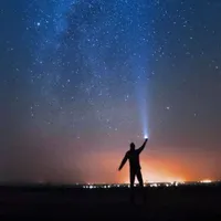 Futura dans les étoiles : le rendez-vous de l'astronomie artwork