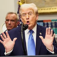 Politics Weekly America artwork