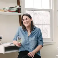 The Wonderful World of Wine (WWW) artwork