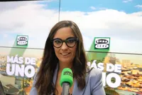 Más de uno artwork