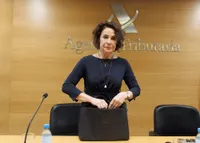 La brújula artwork