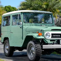Classic Land Cruisers artwork