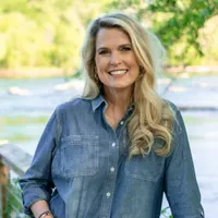 Front Parking Spot Podcast- Praying Moms, Raising Christian Families, in Today’s World artwork