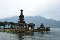 Wonders of the World artwork