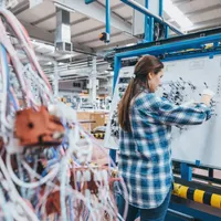 Advanced Manufacturing Now artwork